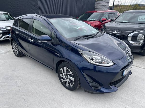 Toyota Aqua Hatchback, Petrol Hybrid, 2020, Blue