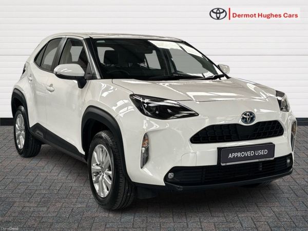 Toyota Yaris Cross Hatchback, Petrol Hybrid, 2023, White