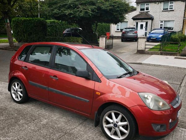 Ford Fiesta Hatchback, Petrol, 2007, Blue