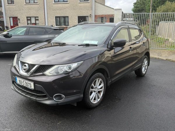 Nissan Qashqai Hatchback, Diesel, 2016, Black