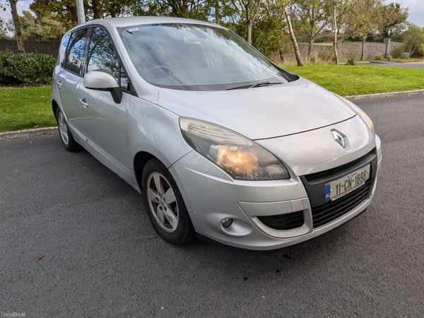 Renault Scenic MPV, Diesel, 2011, Silver