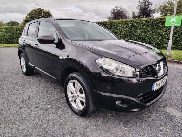 Nissan Qashqai Hatchback, Diesel, 2010, Black
