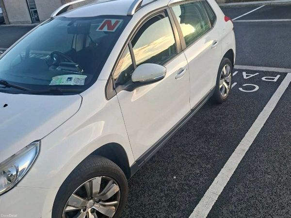 Peugeot 2008 SUV, Petrol, 2015, White