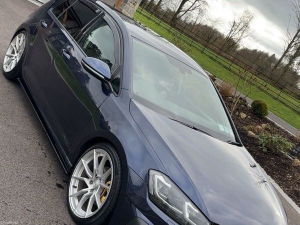 Volkswagen Golf Estate, Diesel, 2017, Blue