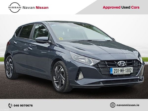 Hyundai i20 Hatchback, Petrol, 2023, Grey