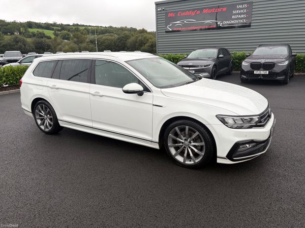 Volkswagen Passat Estate, Diesel, 2020, White