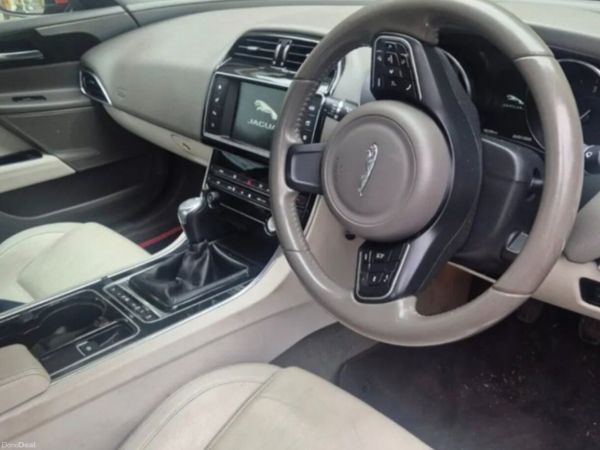 Jaguar XE Saloon, Diesel, 2016, Red