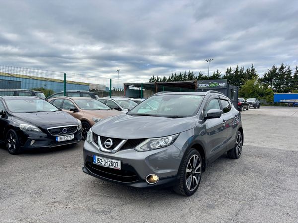 Nissan Qashqai Hatchback, Diesel, 2015, Grey