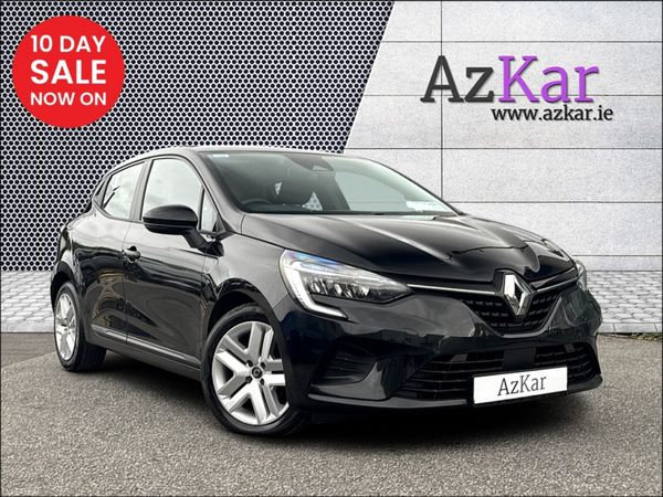 Renault Clio Hatchback, Petrol, 2023, Black