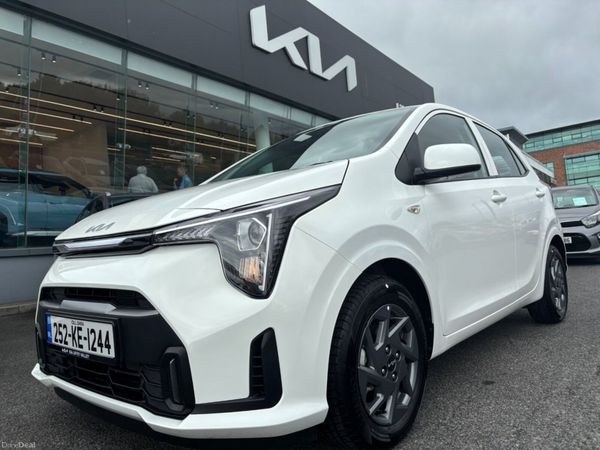 Kia Picanto Hatchback, Petrol, 2025, White