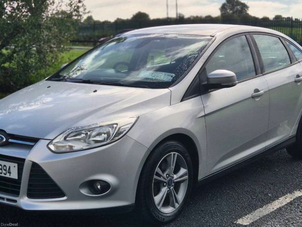 Ford Focus Saloon, Diesel, 2014, Silver