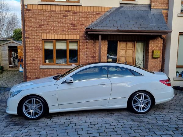 Mercedes-Benz E-Class Coupe, Diesel, 2013, White