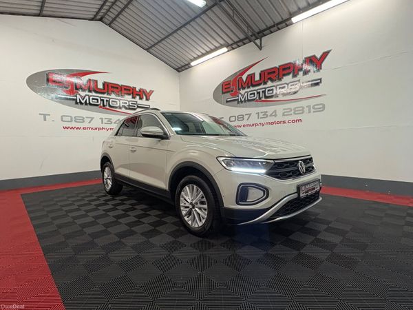 Volkswagen T-Roc SUV, Petrol, 2023, Grey