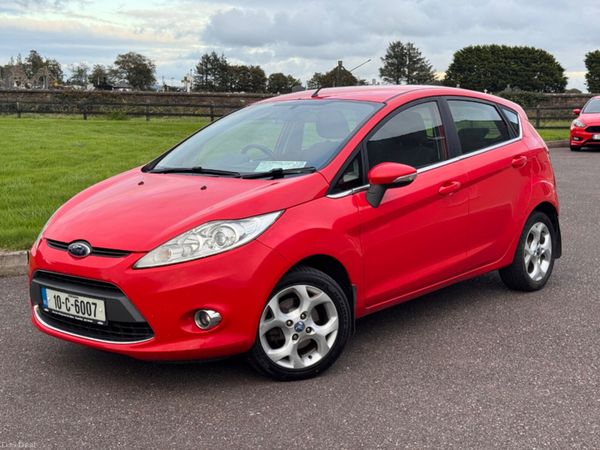 Ford Fiesta Hatchback, Petrol, 2010, Red