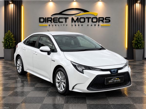 Toyota Corolla Saloon, Petrol Hybrid, 2019, White