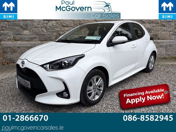 Toyota Yaris Hatchback, Petrol, 2024, White