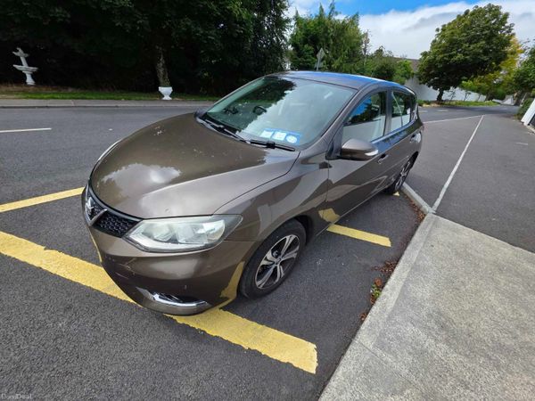 Nissan Pulsar Hatchback, Diesel, 2015, Brown
