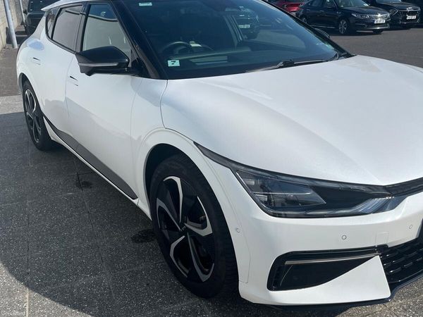 Kia EV6 MPV, Electric, 2023, White