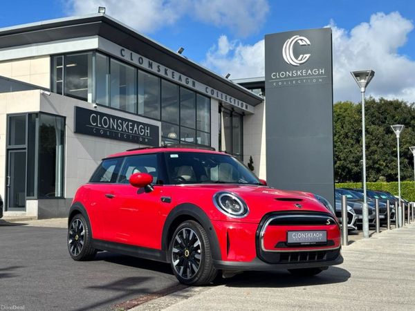 Mini Cooper Hatchback, Electric, 2022, Red