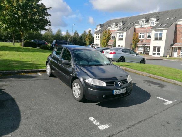 Renault Megane Hatchback, Petrol, 2004, Black