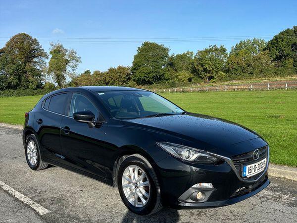 Mazda Mazda3 Hatchback, Diesel, 2015, Black