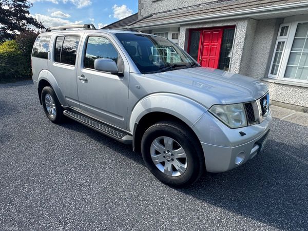 Nissan Pathfinder SUV, Diesel, 2008, Silver