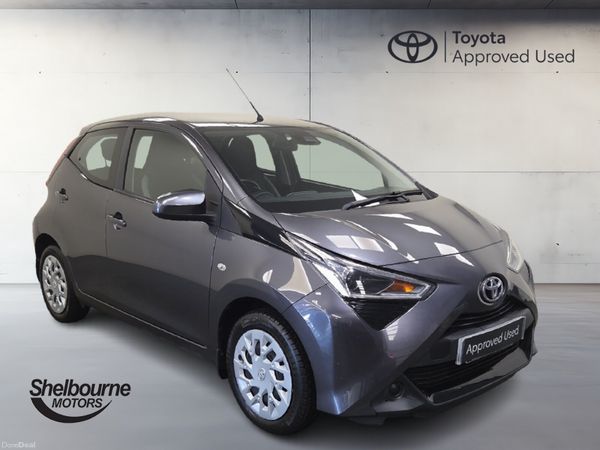 Toyota Aygo Hatchback, Petrol, 2021, Grey