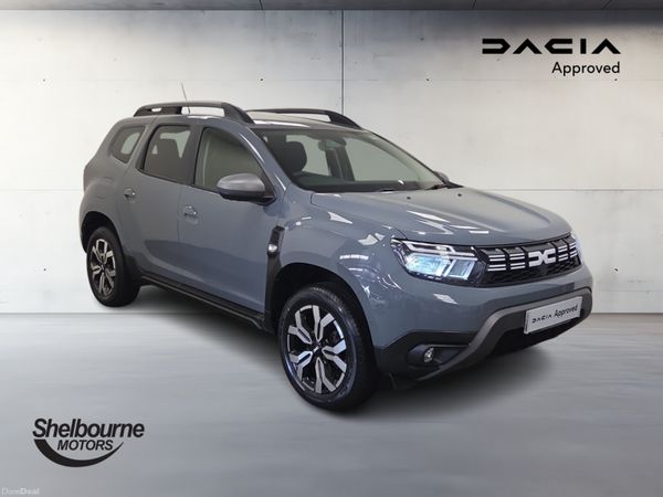 Dacia Duster Estate, Petrol, 2023, Grey