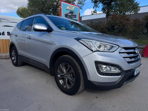 Hyundai Santa Fe SUV, Diesel, 2015, Silver
