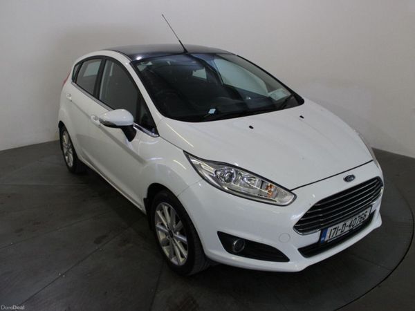 Ford Fiesta Hatchback, Petrol, 2017, White