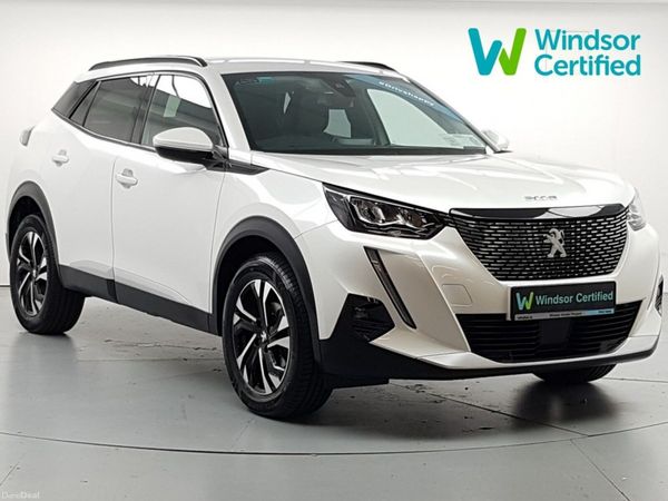 Peugeot 2008 MPV, Petrol, 2021, White