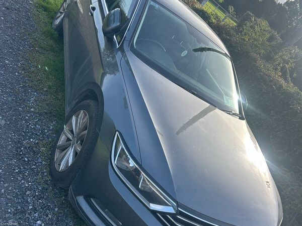 Volkswagen Passat Saloon, Diesel, 2017, Grey