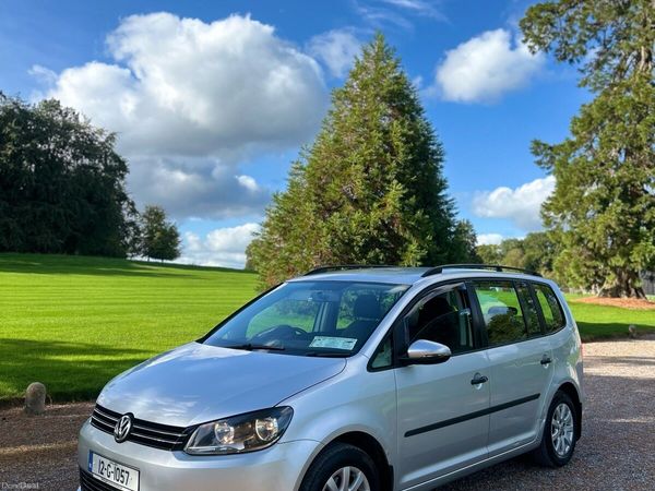 Volkswagen Touran MPV, Diesel, 2012, Silver