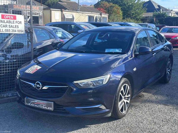 Opel Insignia Hatchback, Diesel, 2017, Blue