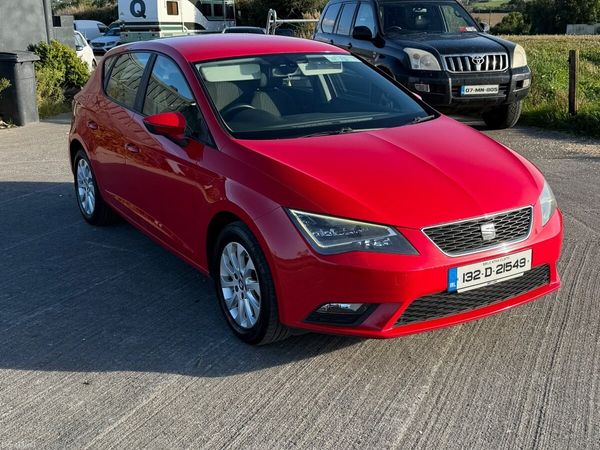 SEAT Leon Hatchback, Diesel, 2013, Red