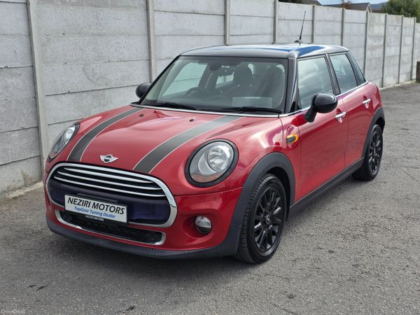 Mini Cooper Hatchback, Petrol, 2015, Red