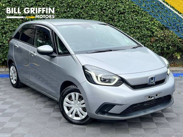 Honda Fit Hatchback, Petrol Hybrid, 2021, Silver