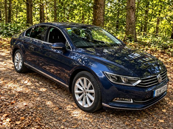 Volkswagen Passat Saloon, Diesel, 2015, Black