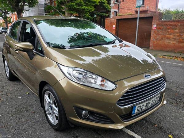 Ford Fiesta Hatchback, Petrol, 2013, Brown