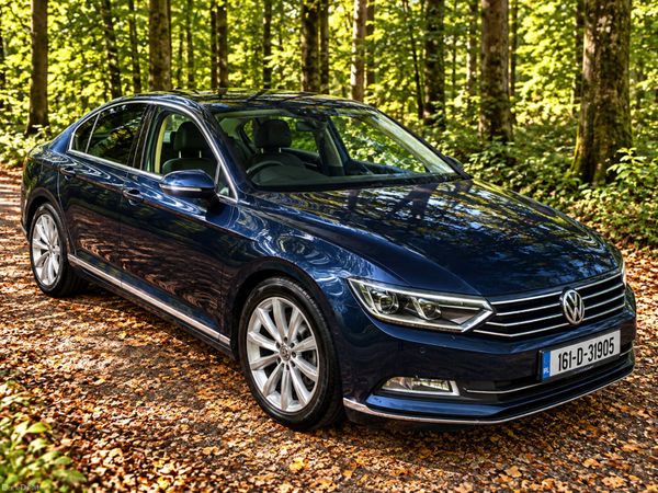 Volkswagen Passat Saloon, Diesel, 2016, Blue