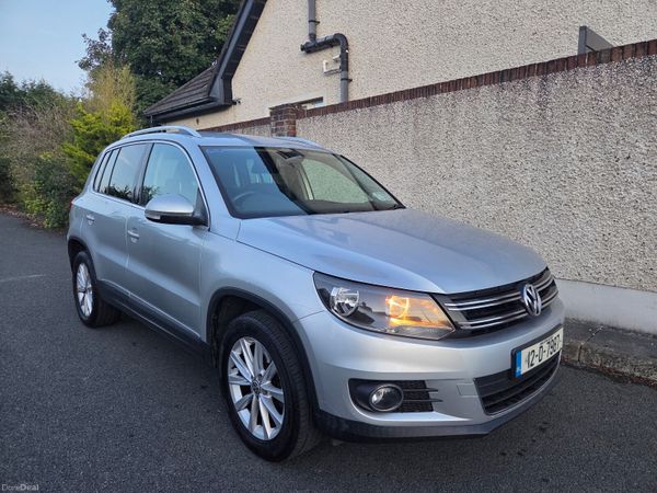 Volkswagen Tiguan SUV, Diesel, 2012, Silver
