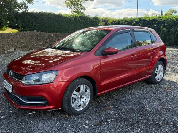 Volkswagen Polo Hatchback, Petrol, 2015, Orange