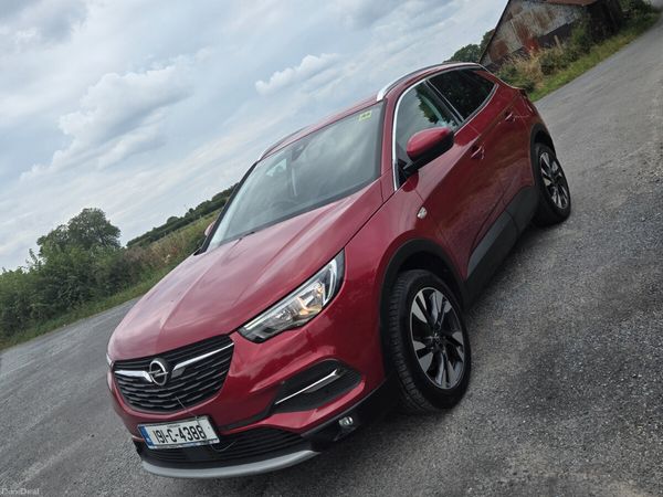 Opel Grandland X SUV, Diesel, 2019, Red