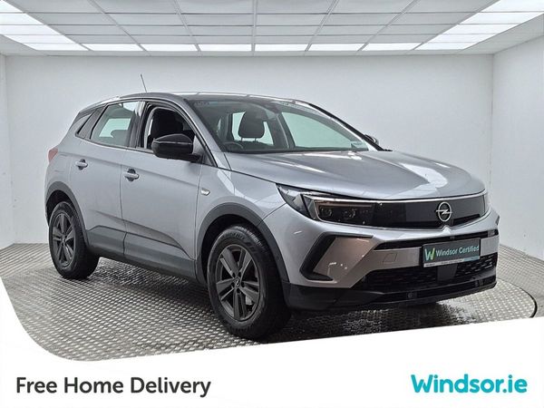 Opel Grandland SUV, Diesel, 2023, Grey