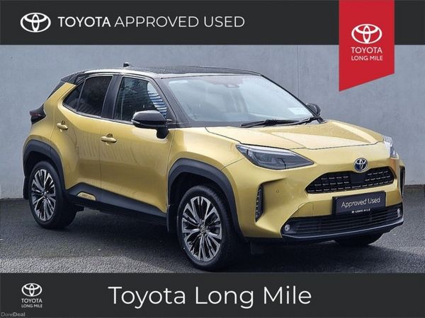 Toyota Yaris Cross Hatchback, Petrol Hybrid, 2023, Yellow