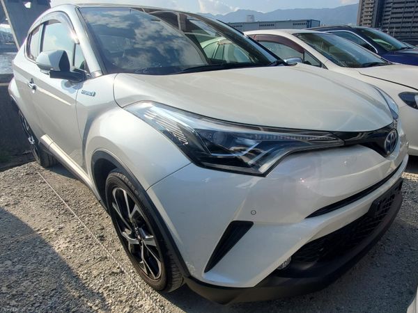 Toyota C-HR SUV, Petrol Hybrid, 2018, White