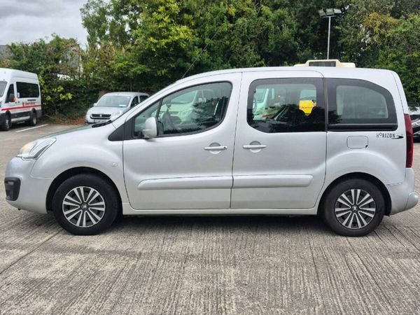 Peugeot Partner MPV, Diesel, 2016, Silver