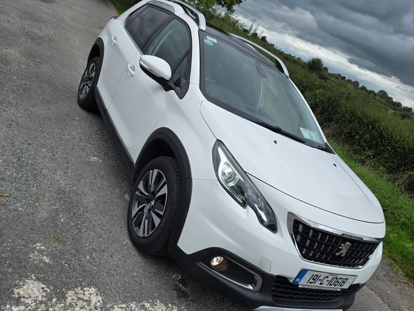 Peugeot 2008 Estate, Petrol, 2019, White