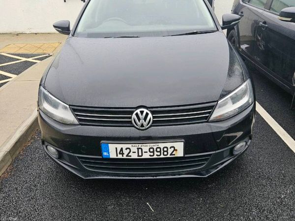 Volkswagen Jetta Saloon, Diesel, 2014, Black