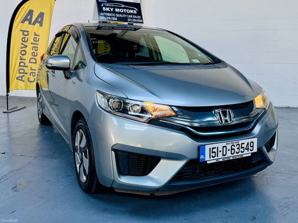 Honda Fit Hatchback, Petrol Hybrid, 2015, Silver